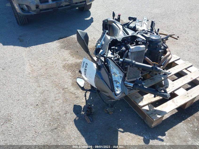 2022 KAWASAKI EX650 M - ML5EXEM1XNDA59474