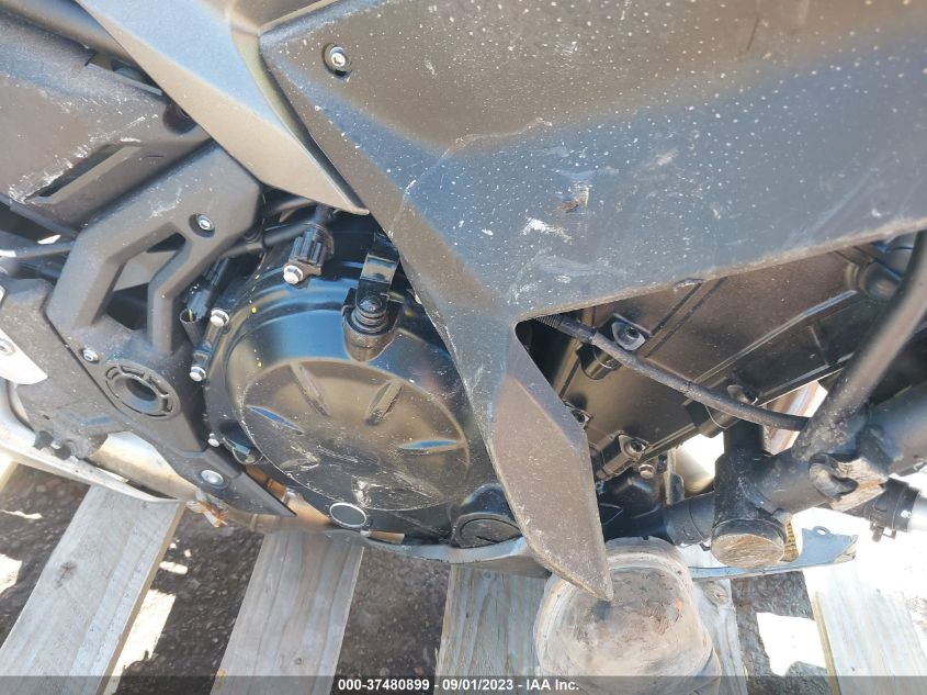 2022 KAWASAKI EX650 M - ML5EXEM1XNDA59474