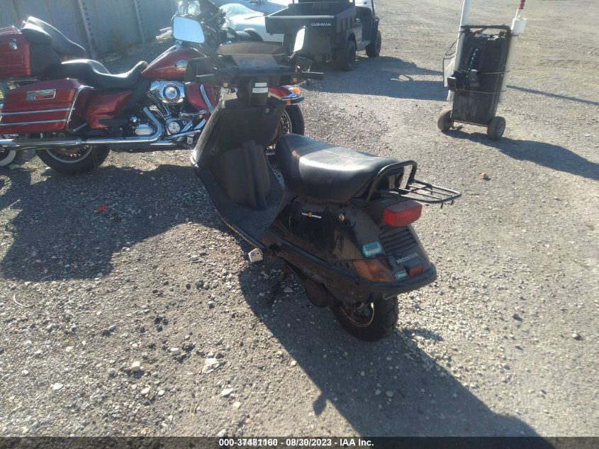 2000 HONDA CH80 3H1HF0309YD502717