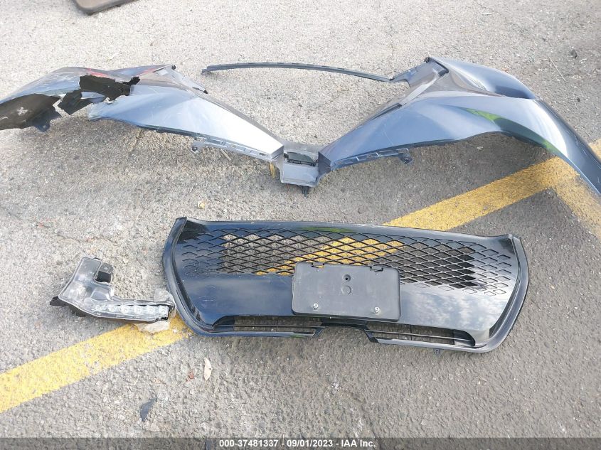 2018 TOYOTA COROLLA L/LE/XLE/SE/XSE - 5YFBURHE2JP830780