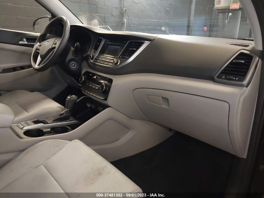 2018 HYUNDAI TUCSON SE - KM8J2CA42JU802413