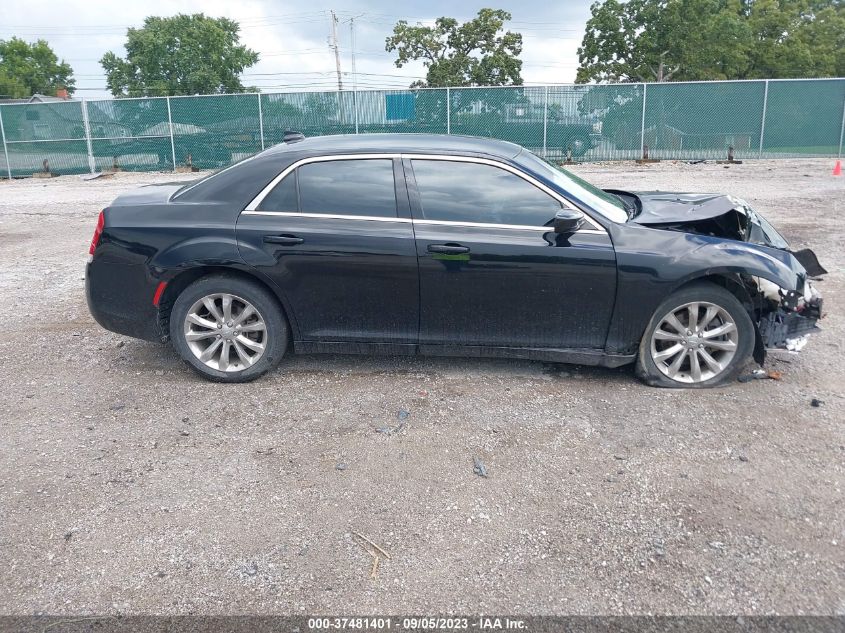 2018 CHRYSLER 300 TOURING - 2C3CCARG2JH332050