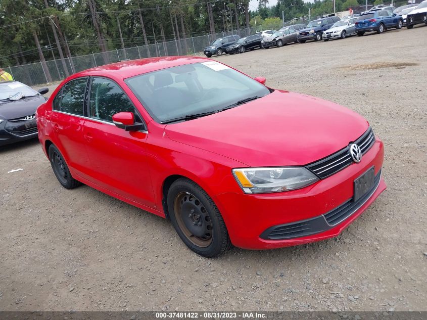 2013 VOLKSWAGEN JETTA SEDAN SE - 3VWDP7AJ9DM266551