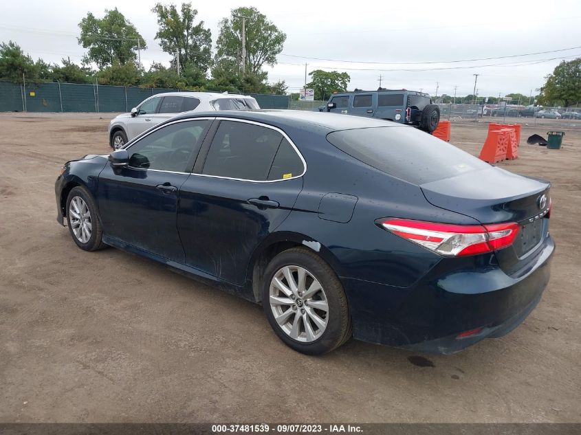 2018 TOYOTA CAMRY LE/SE/XLE/L - JTNB11HK4J3033323