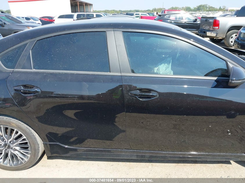 VIN 3KPF54AD0NE448998 2022 KIA FORTE GT LINE