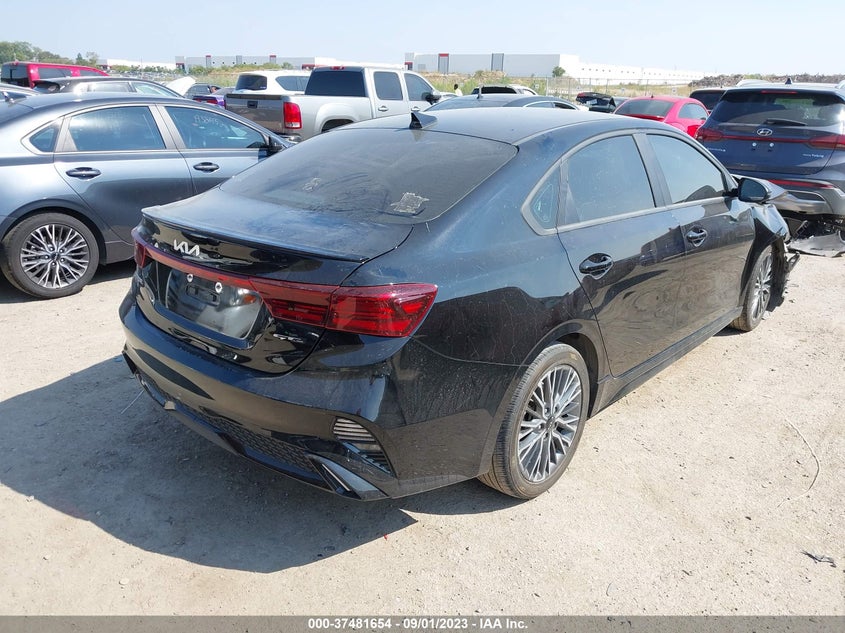 VIN 3KPF54AD0NE448998 2022 KIA FORTE GT LINE