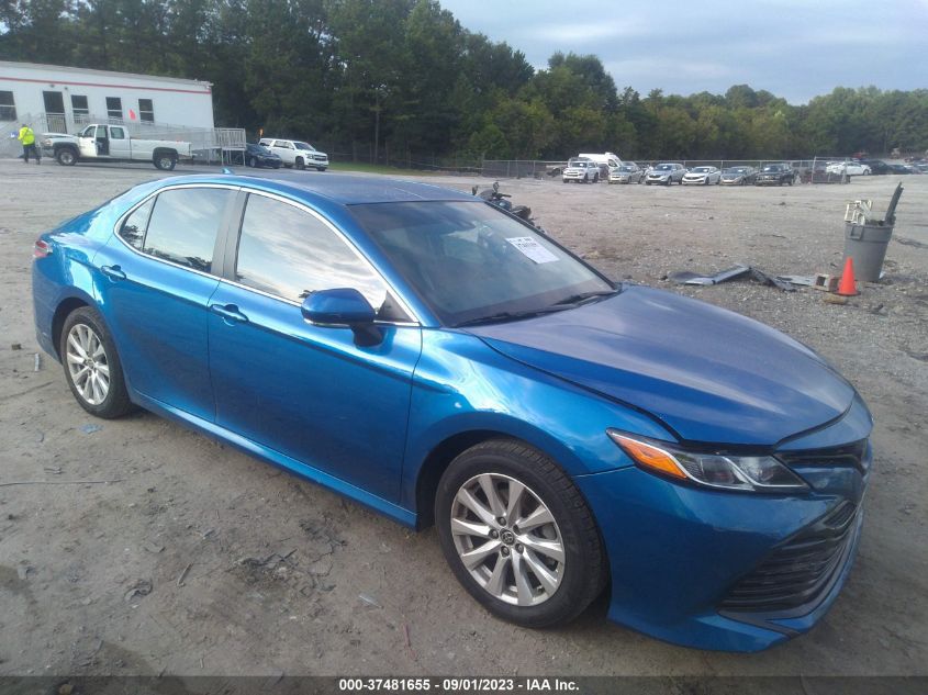 2020 TOYOTA CAMRY LE - 4T1L11AK1LU384105
