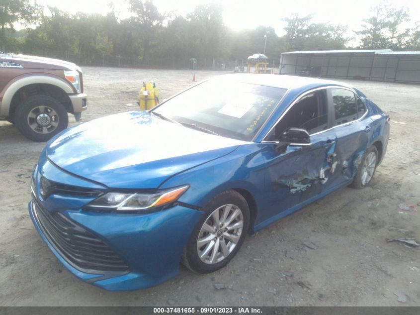 2020 TOYOTA CAMRY LE - 4T1L11AK1LU384105
