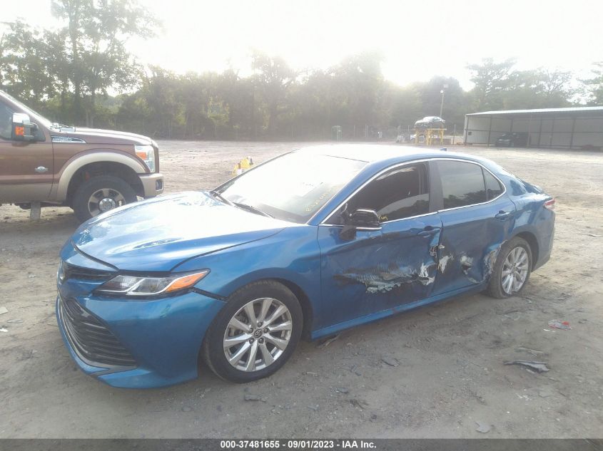 2020 TOYOTA CAMRY LE - 4T1L11AK1LU384105