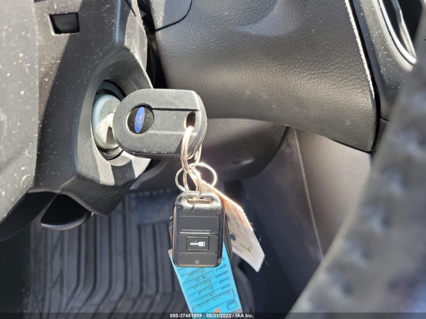 2015 FORD FOCUS SE - 1FADP3F26FL235250