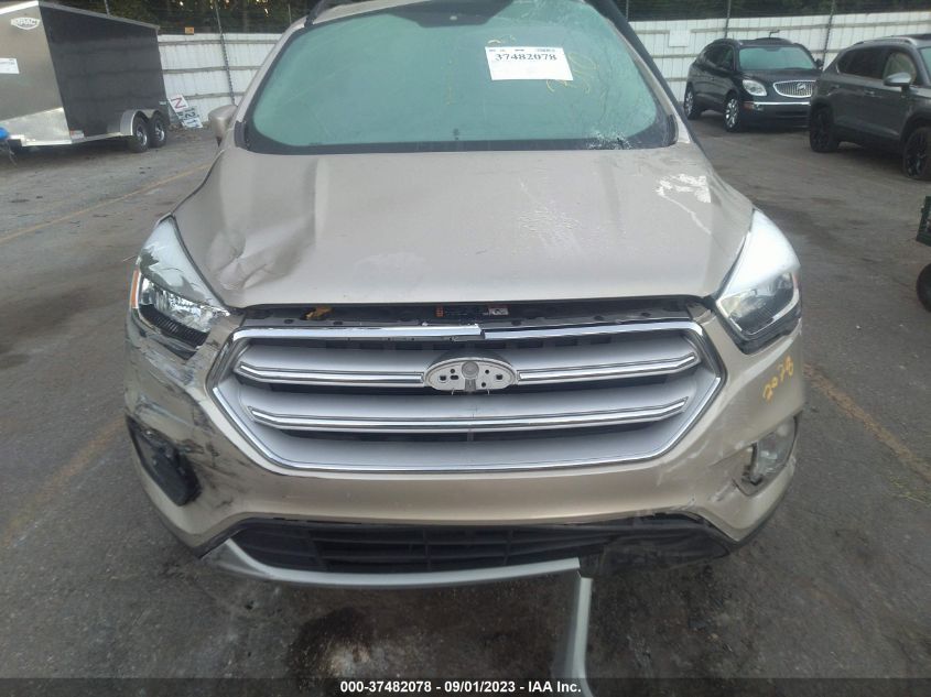 2018 FORD ESCAPE SE - 1FMCU9GDXJUA53695