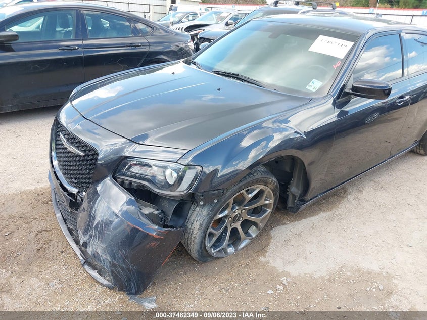 VIN 2C3CCAAG0JH301990 2018 CHRYSLER 300 TOURING