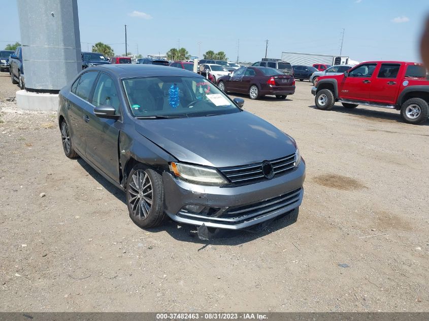 2015 VOLKSWAGEN JETTA SEDAN 1.8T SE - 3VWD07AJ3FM216476