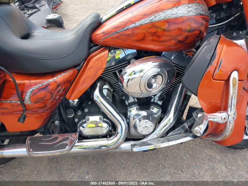 2012 HARLEY-DAVIDSON FLHTK ELECTRA GLIDE ULTRA LTD - 1HD1KEM19CB612395