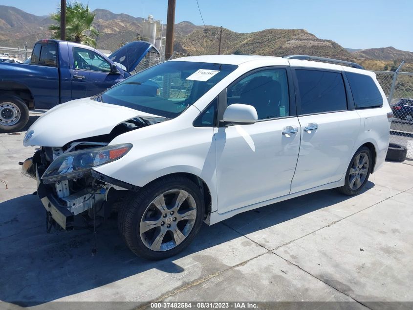 2014 TOYOTA SIENNA SE - 5TDXK3DC7ES500157