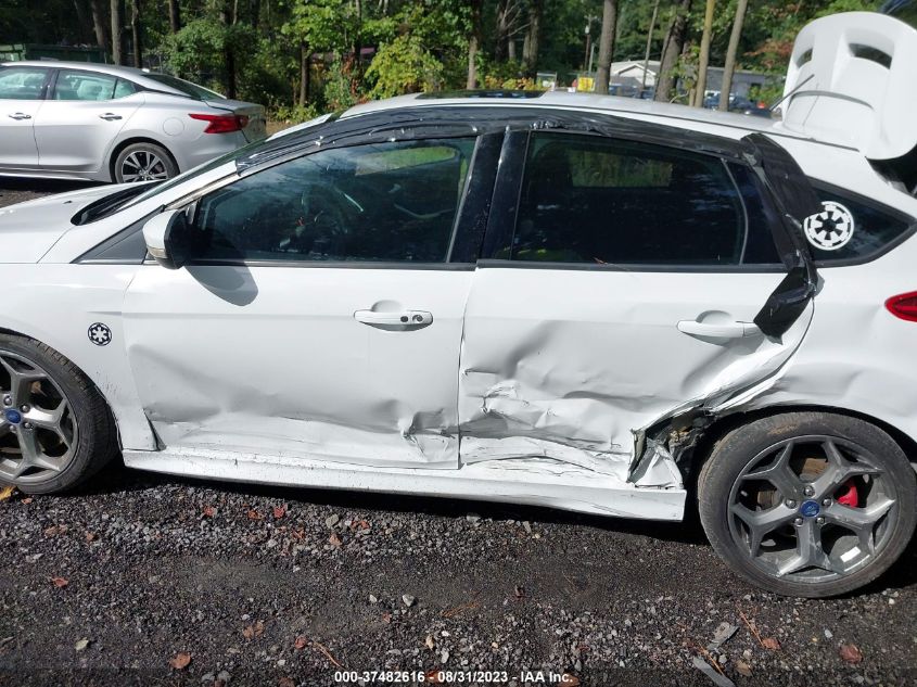 2015 FORD FOCUS ST 1FADP3L99FL346005