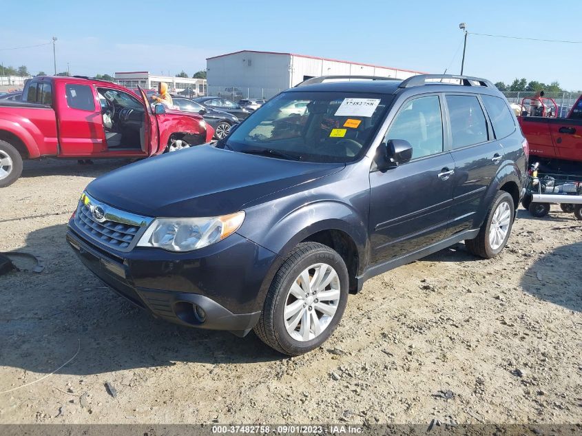 2013 SUBARU FORESTER 2.5X LIMITED - JF2SHAEC4DH441794