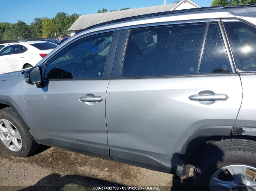 2019 TOYOTA RAV4 XLE - JTMW1RFV0KD042291