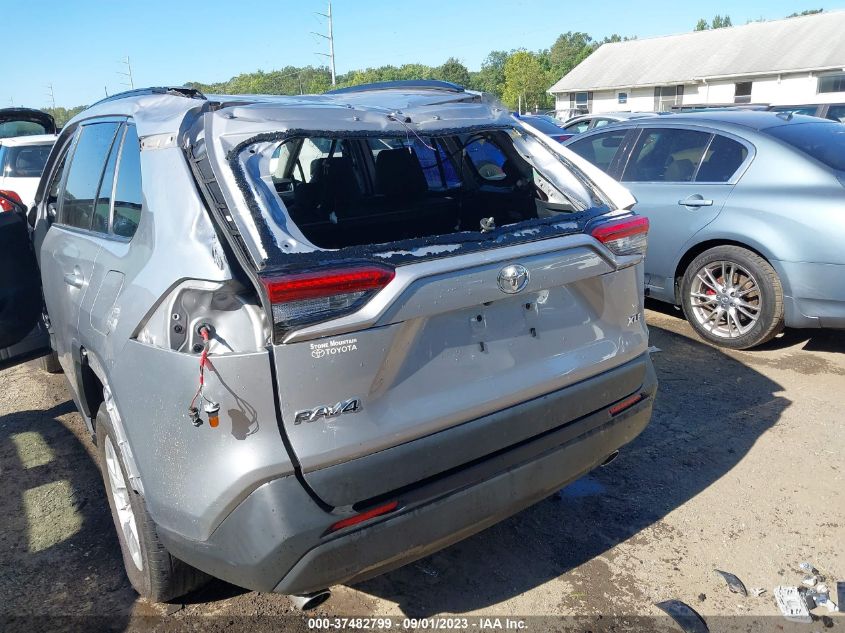 2019 TOYOTA RAV4 XLE - JTMW1RFV0KD042291