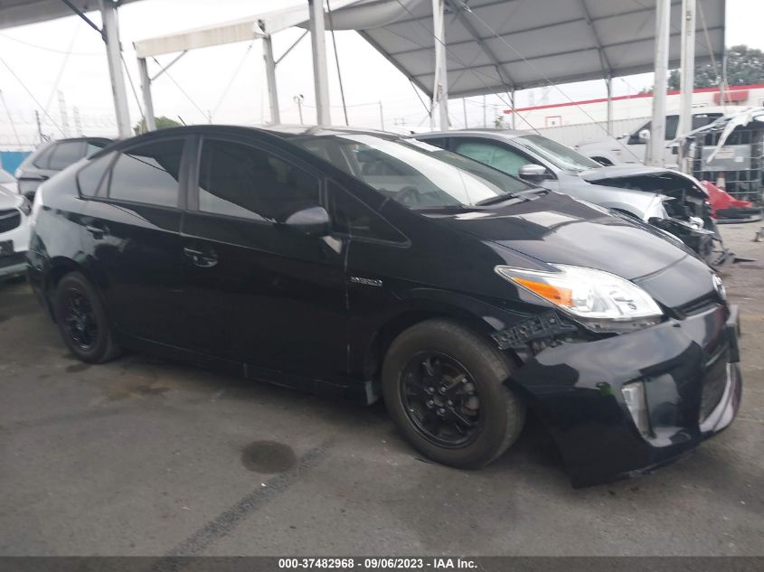 2015 TOYOTA PRIUS FOUR - JTDKN3DU0F1914616