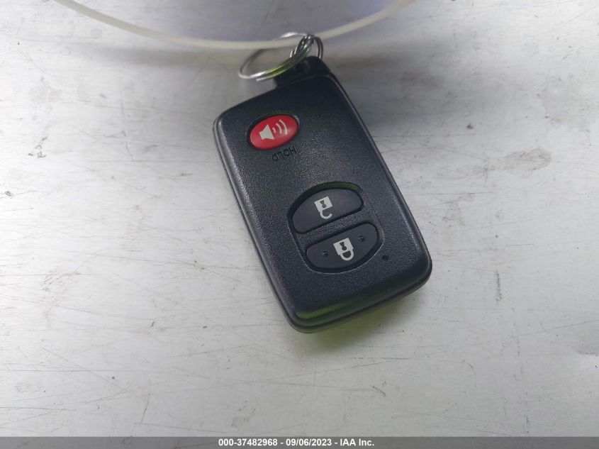 2015 TOYOTA PRIUS FOUR - JTDKN3DU0F1914616