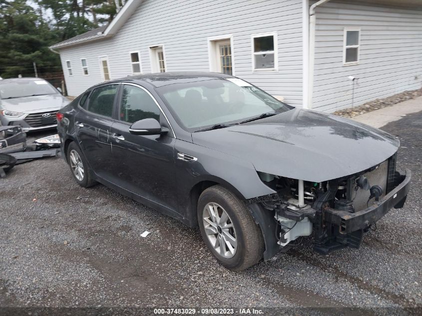 2018 KIA OPTIMA LX - KNAGT4L30J5219691