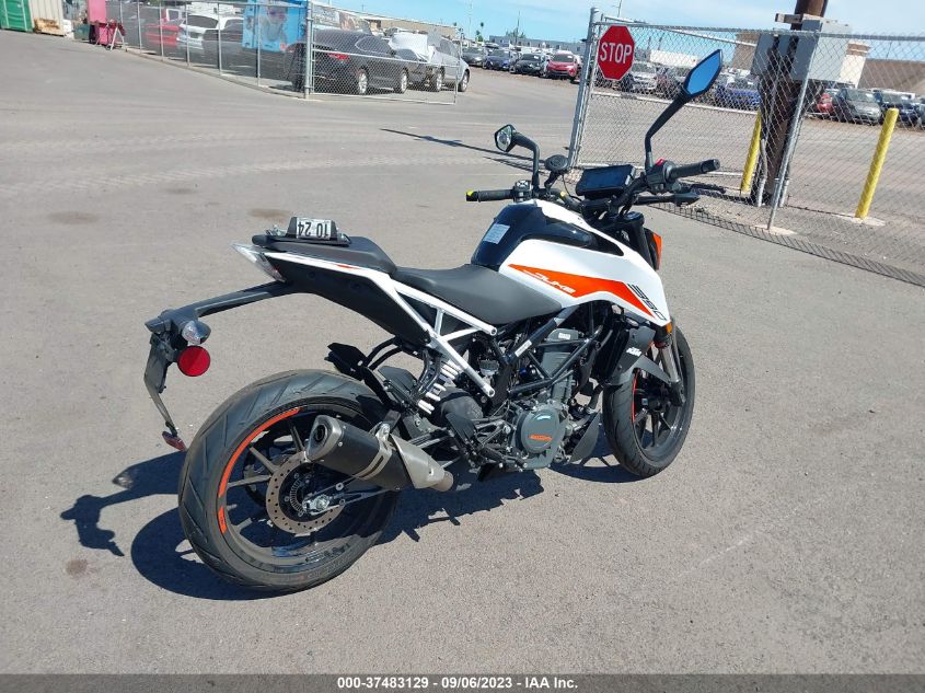 2022 KTM 390 DUKE MD2JPJ40XNC253004