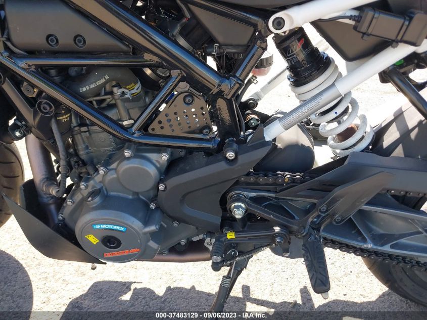 2022 KTM 390 DUKE MD2JPJ40XNC253004