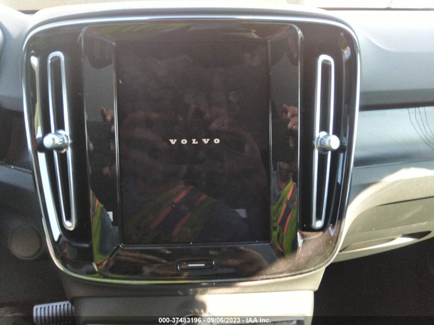 2023 VOLVO C40 RECHARGE PURE ULTIMATE YV4ED3GM8P2062438
