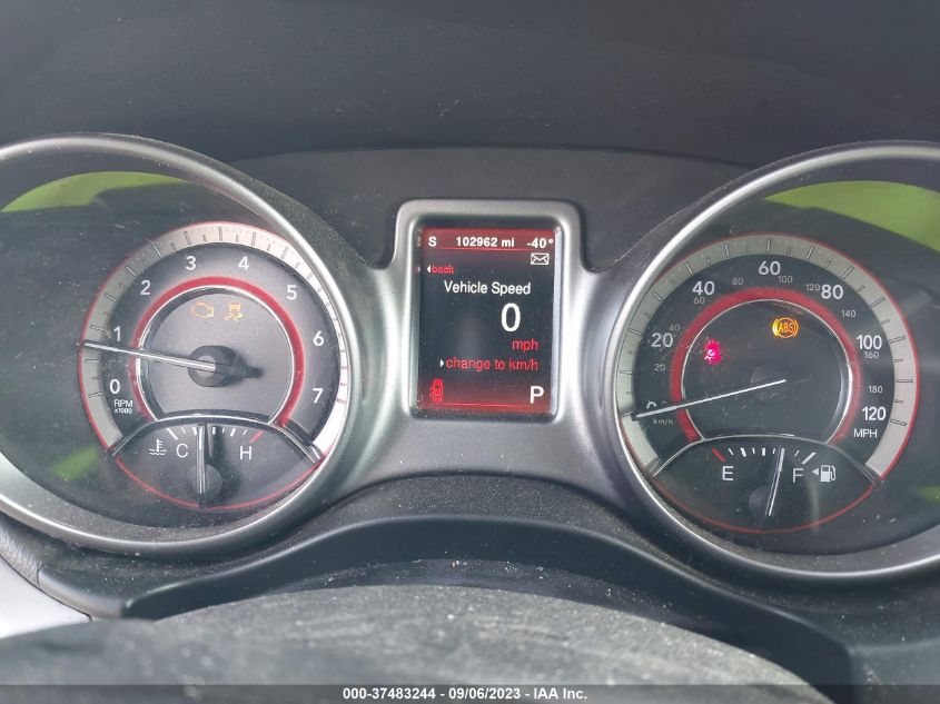 2018 DODGE JOURNEY CROSSROAD - 3C4PDCGG2JT378493