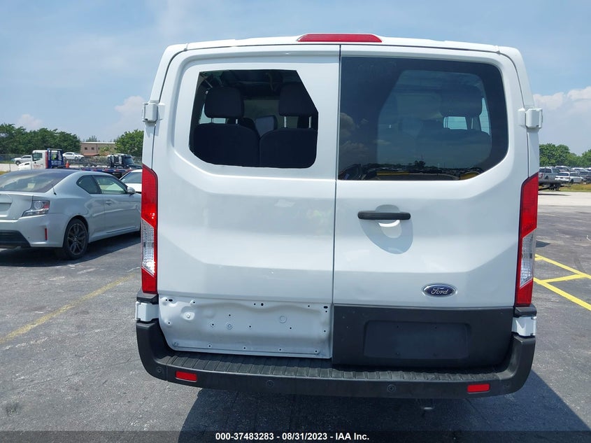 VIN 1FBAX2Y81MKA13005 2021 FORD TRANSIT PASSENGER WAGON XL/XLT