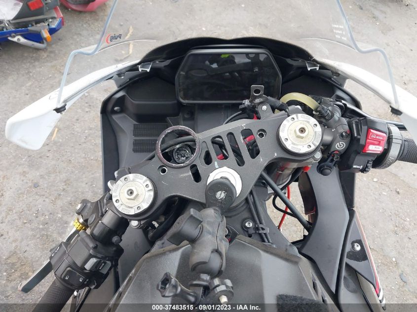 2016 YAMAHA YZFR1S C JYARN42Y8GA000329
