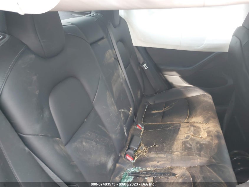 VIN 5YJ3E1EB3NF323207 2022 TESLA MODEL 3 LONG RANGE