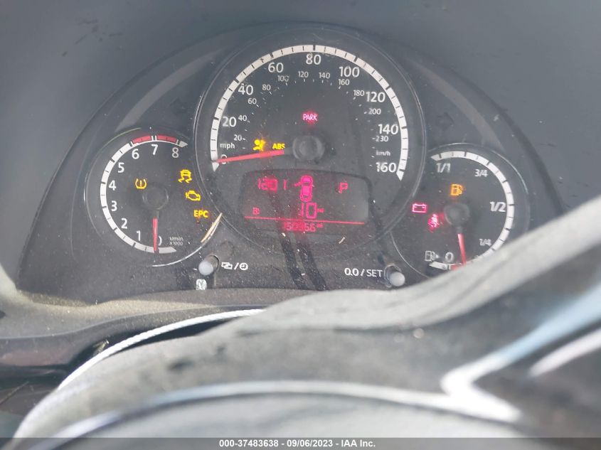 2013 VOLKSWAGEN BEETLE COUPE 2.5L ENTRY - 3VWFX7AT3DM604178