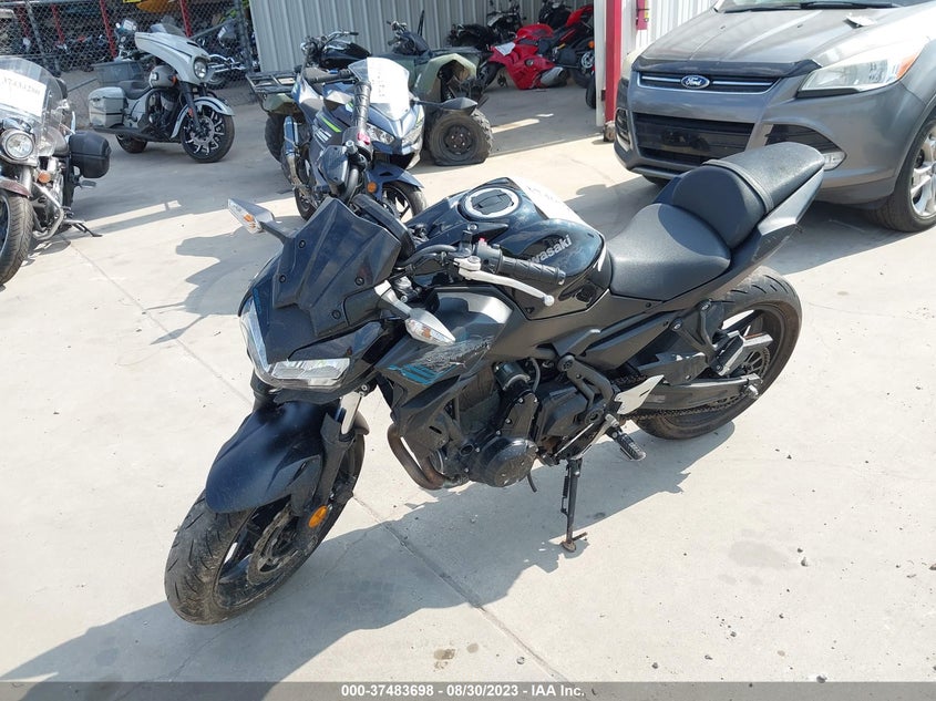 VIN ML5EREL12MDA37477 2021 KAWASAKI ER650 L