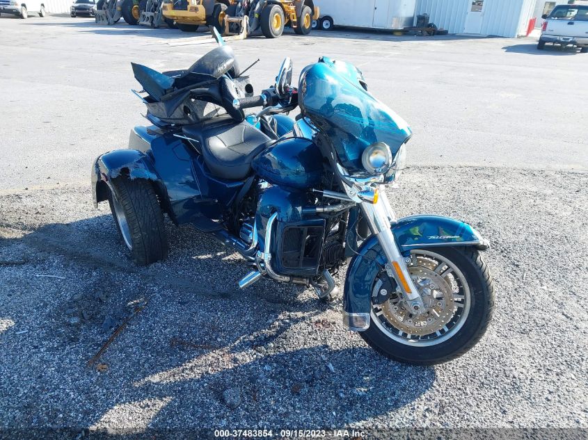 2020 HARLEY-DAVIDSON FLHTCUTG - 1HD1MAF13LB856091