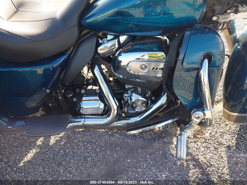 2020 HARLEY-DAVIDSON FLHTCUTG - 1HD1MAF13LB856091