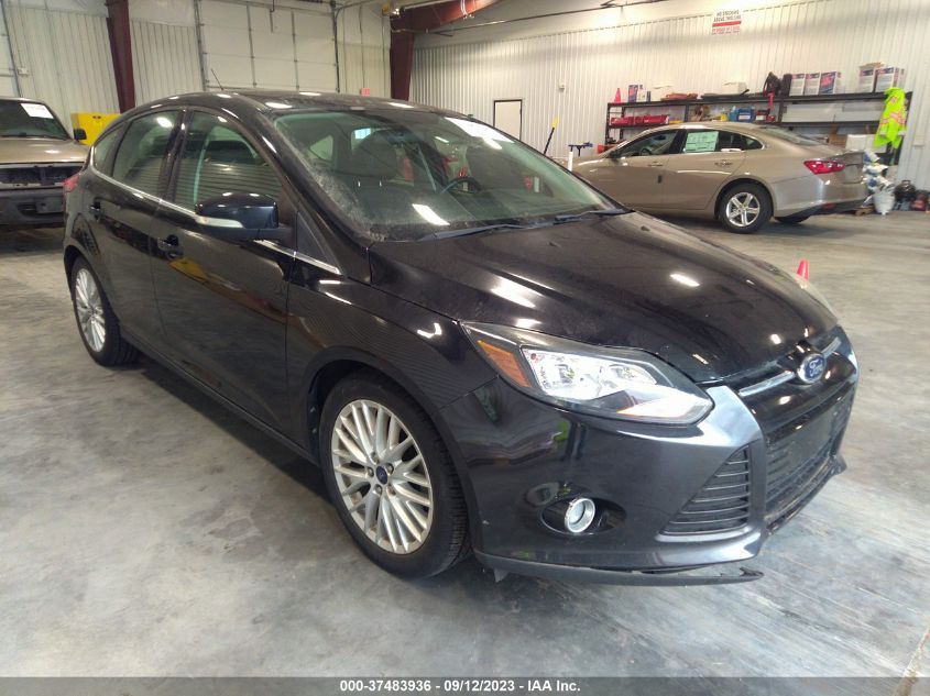 2013 FORD FOCUS TITANIUM - 1FADP3N22DL216919