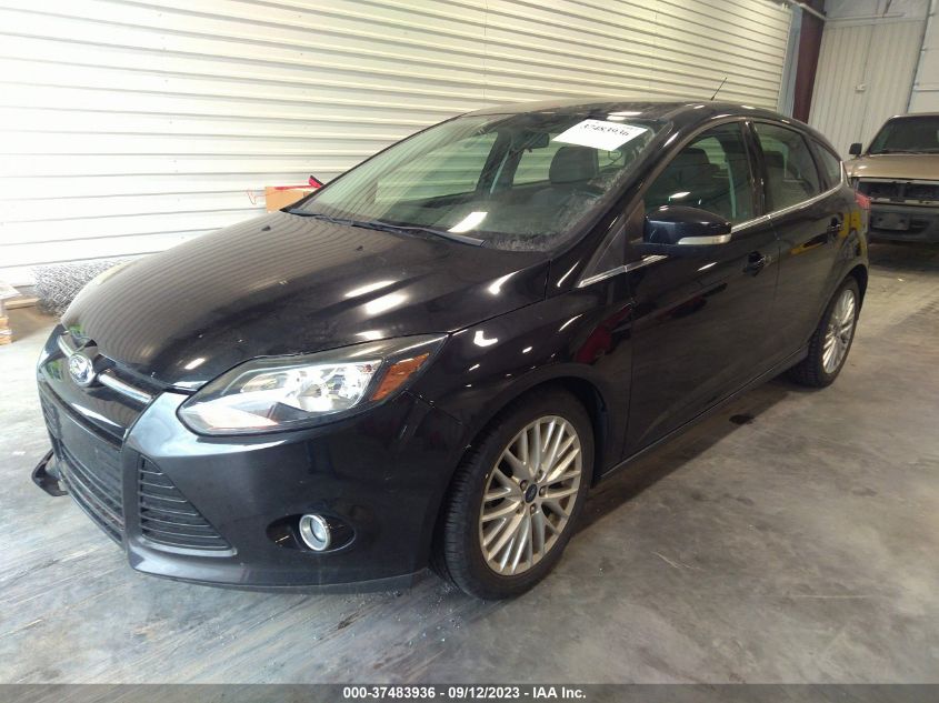 2013 FORD FOCUS TITANIUM - 1FADP3N22DL216919