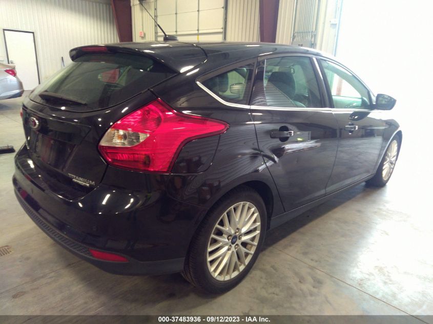 2013 FORD FOCUS TITANIUM - 1FADP3N22DL216919