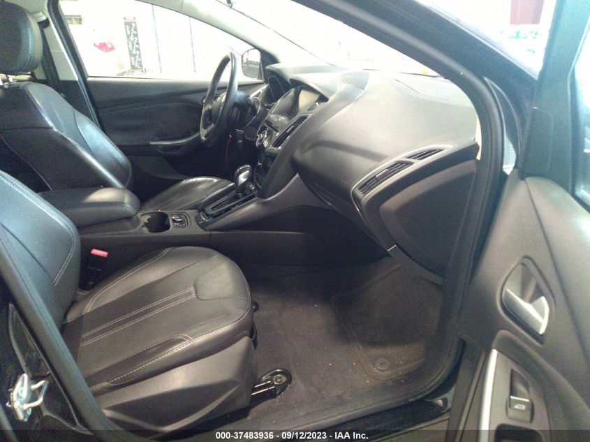 2013 FORD FOCUS TITANIUM - 1FADP3N22DL216919