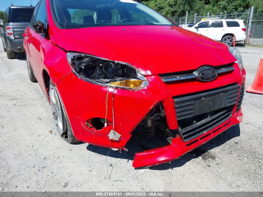 2014 FORD FOCUS SE - 1FADP3F25EL143139