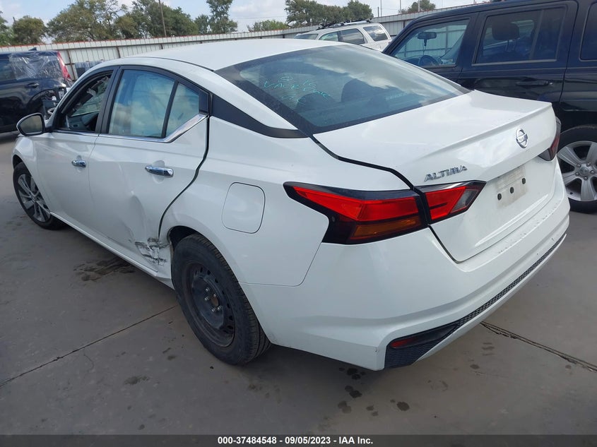 VIN 1N4BL4BV2NN304723 2022 NISSAN ALTIMA 2.5 S