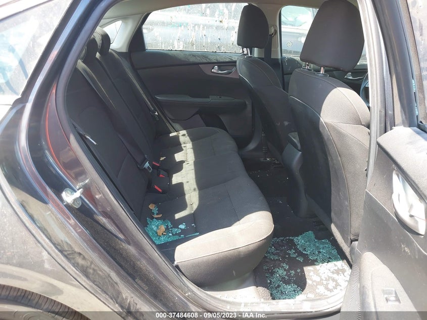VIN 3KPF24ADXLE200957 2020 KIA FORTE LXS