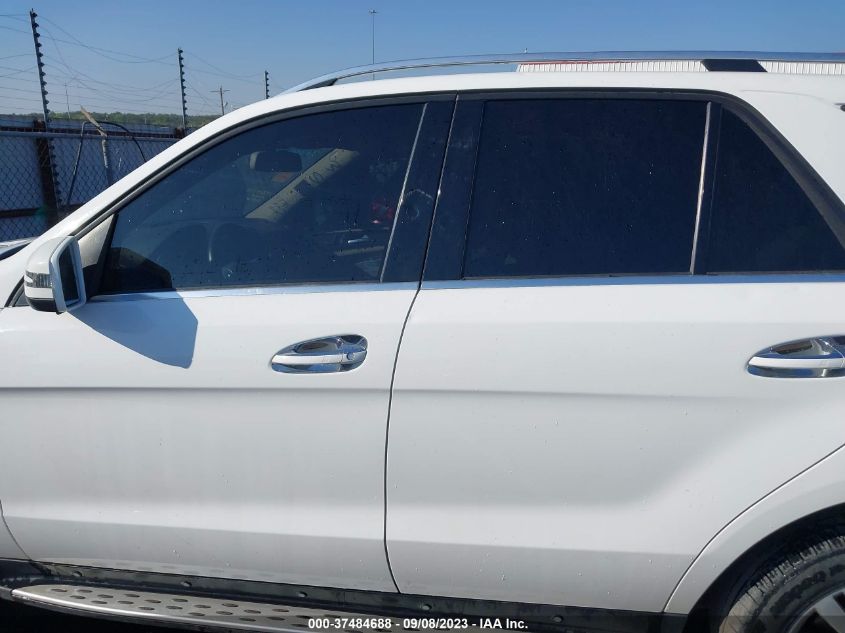 2014 MERCEDES-BENZ M-CLASS ML 350 4JGDA5HB2EA313565