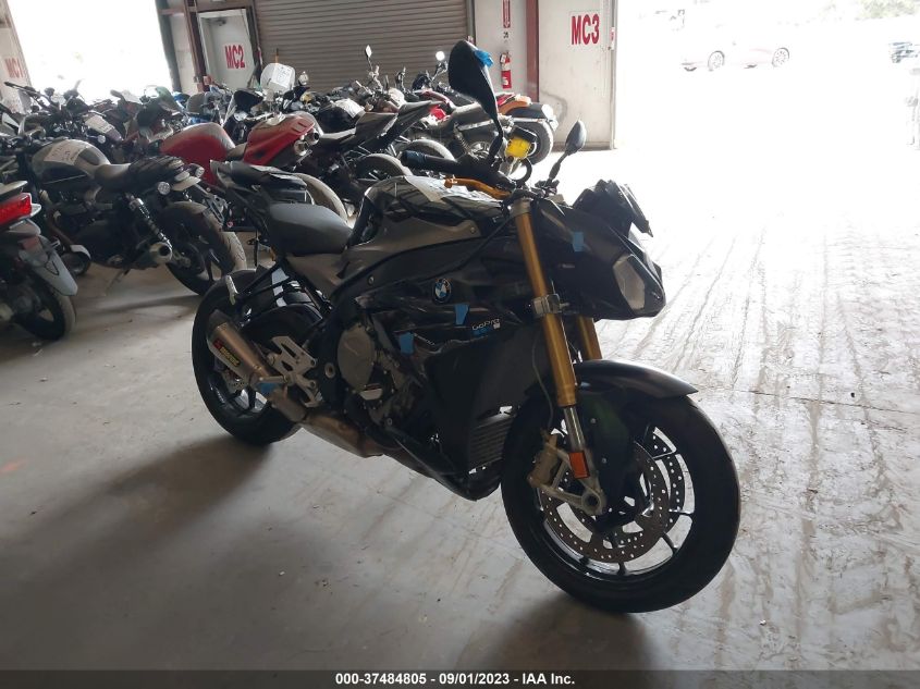 2016 BMW S 1000 R - WB10D1202GZ696306