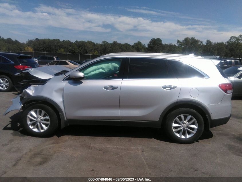 2016 KIA SORENTO LX - 5XYPG4A3XGG053089