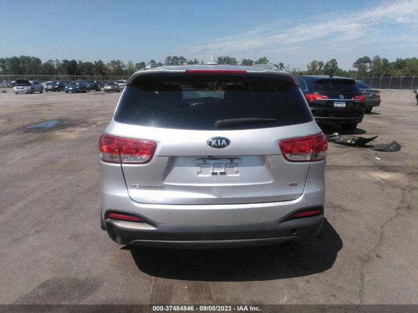 2016 KIA SORENTO LX - 5XYPG4A3XGG053089