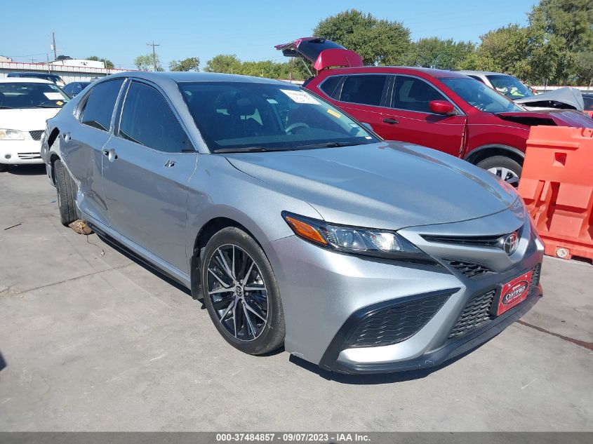 2021 TOYOTA CAMRY SE - 4T1G11AKXMU515521