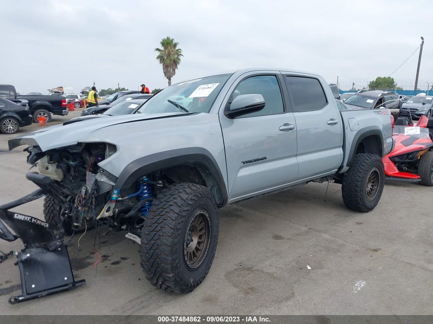 VIN 3TMCZ5AN2KM266906 2019 TOYOTA TACOMA 4WD TRD SPORT